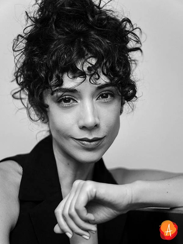 Estefany Escobar (5)