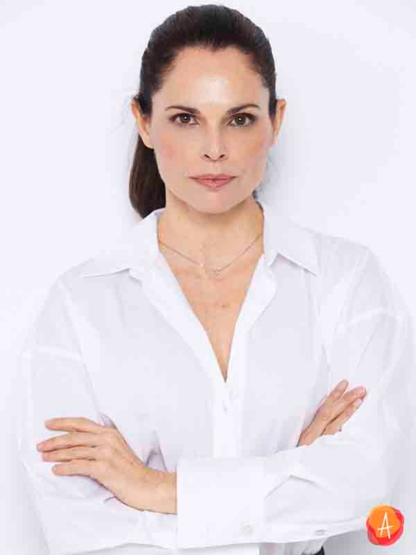 Mercedes Salazar 5