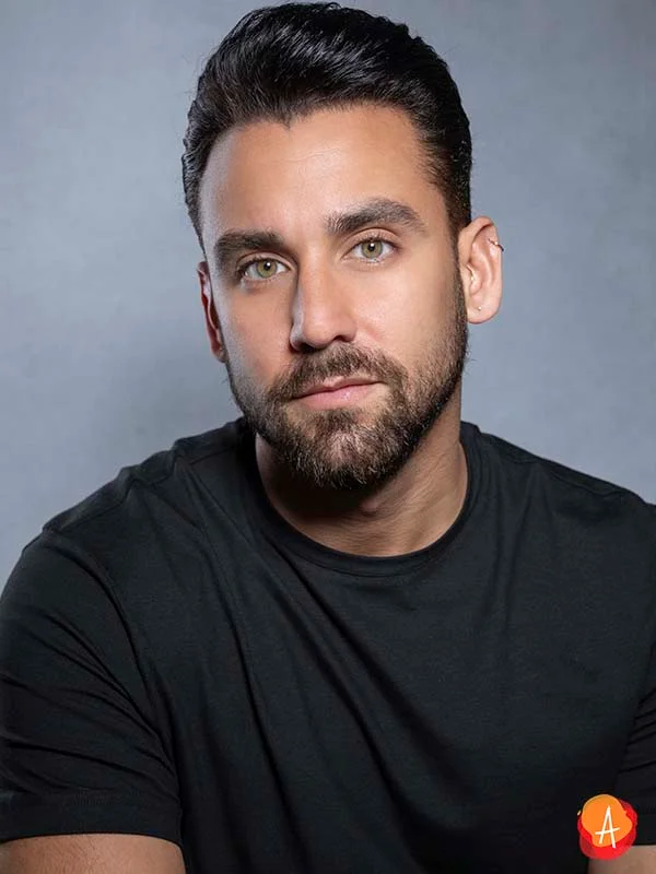 Nathan Román (7)