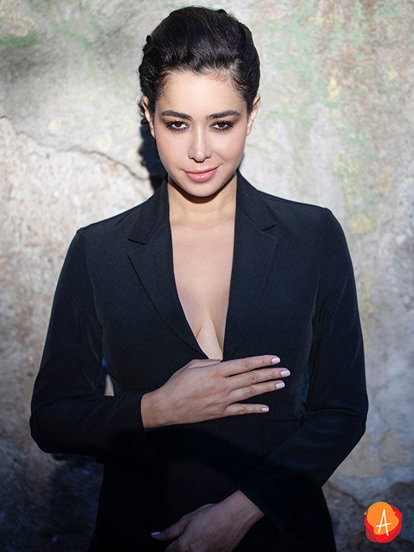 Aurora Cossio Retocada 6