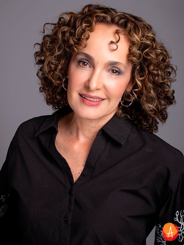 María Isabel Henao 9