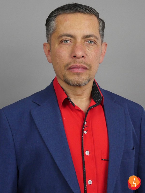 Iván Olivares 10