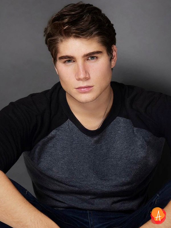 Alec Chaparro 1