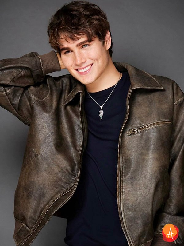 Alec Chaparro 4